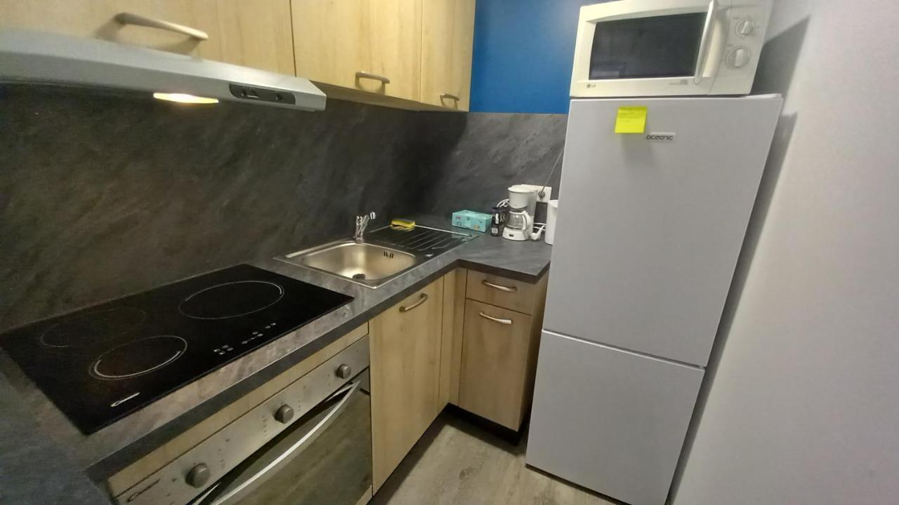 Saint-Flour Appartement Au Coeur De La Ville Екстериор снимка